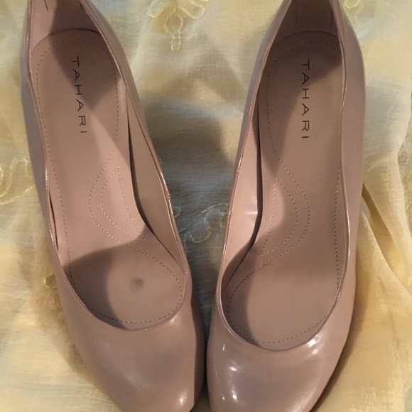 Shoes - Picture 2 of 2